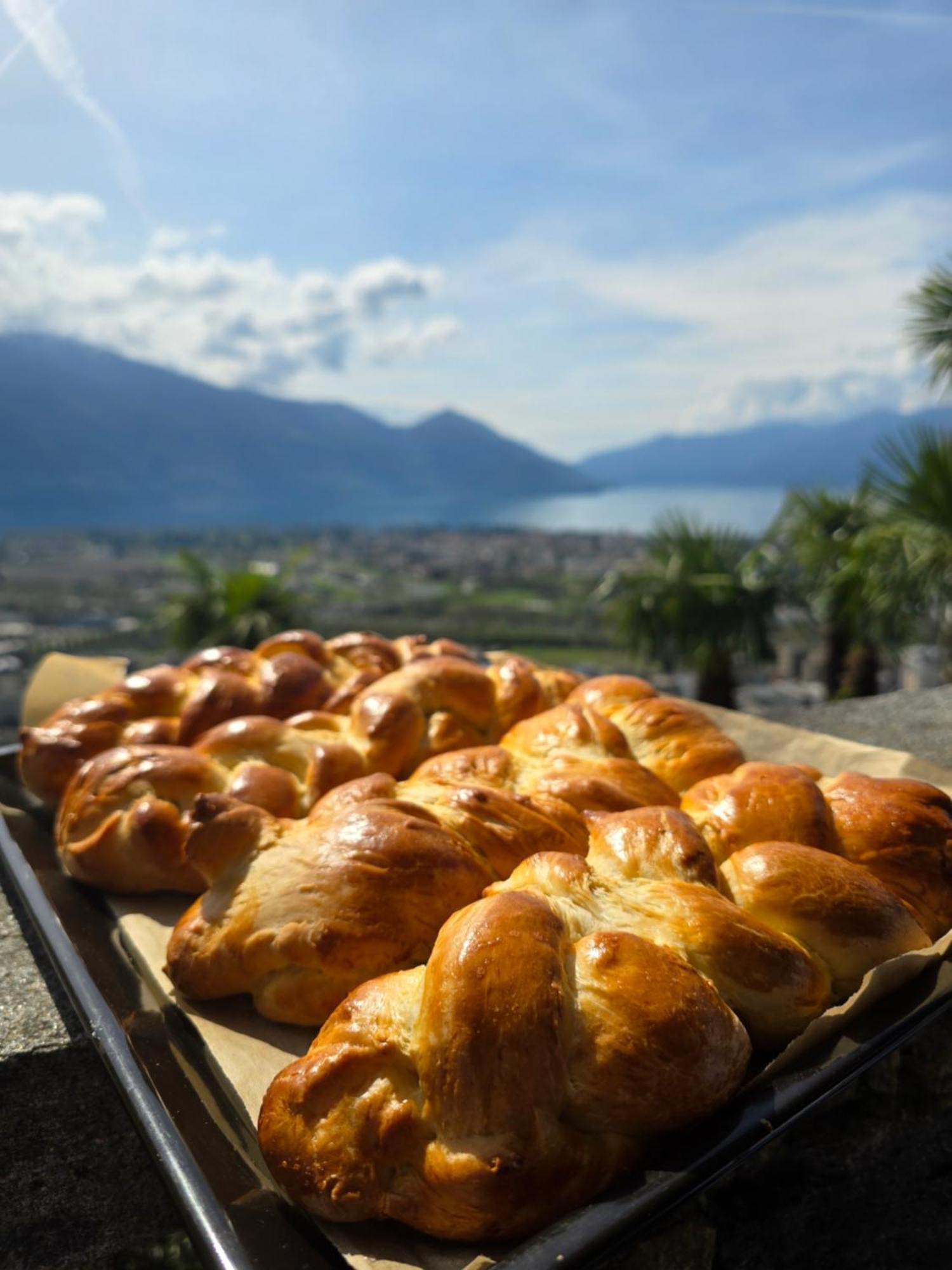 Pensione Olanda Locarno Bagian luar foto
