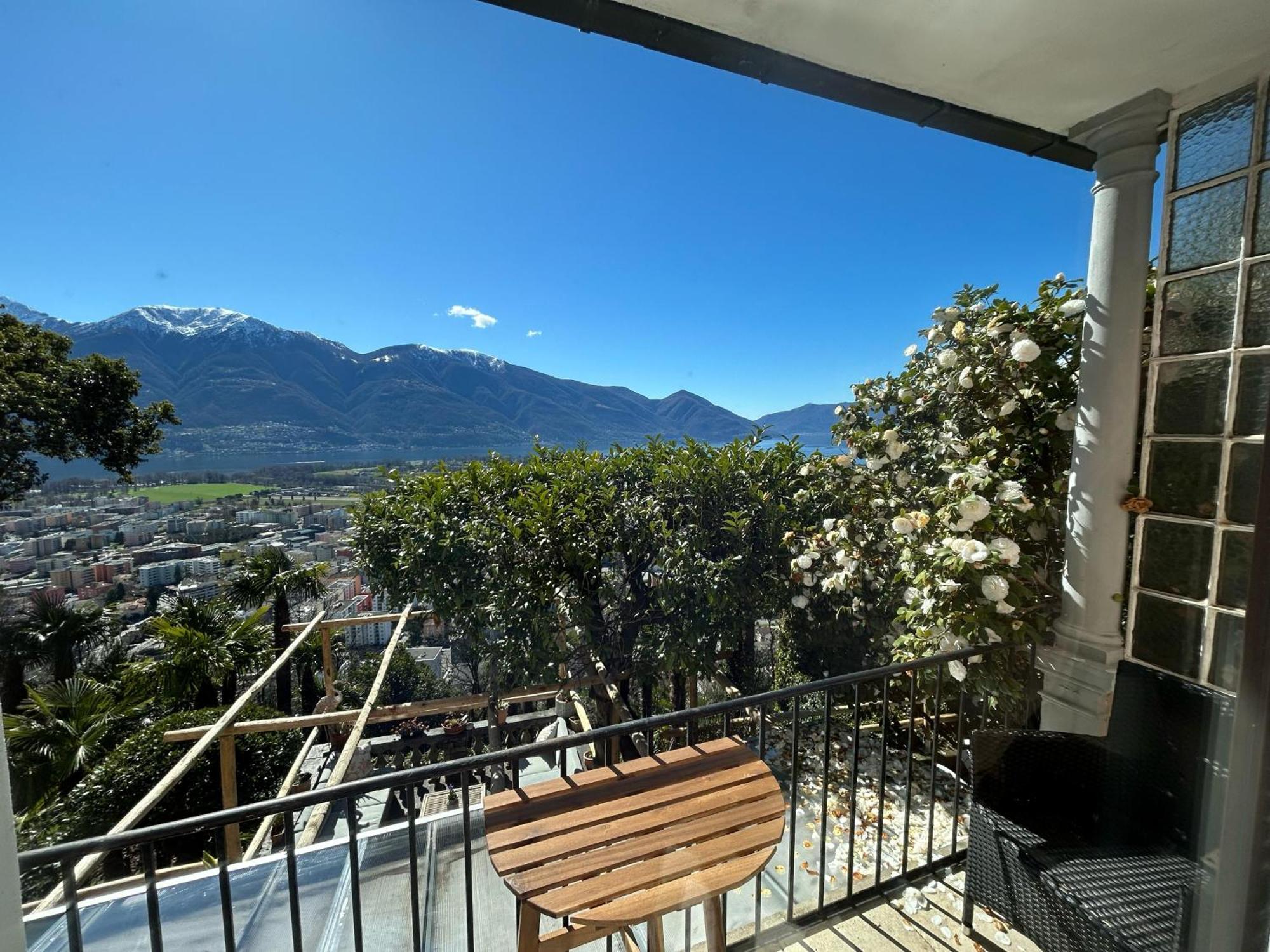 Pensione Olanda Locarno Bagian luar foto